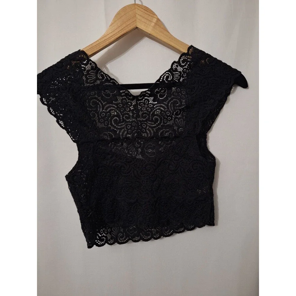 Free People Intimately Chase Me Crop Top Black Lace Brami Bralette Sz XS Sexy